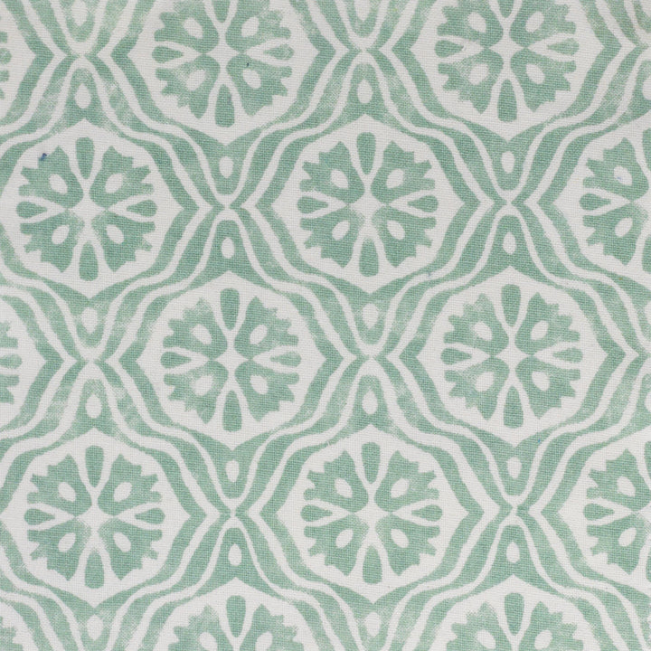Litchfield 4 Spa by Stout Fabric Stout Fabric Litchfield 4 SpaFabric RAINBOW LIBRARY GLACIER/LAGOON INDIA </p><p>Repeat: H: 3.625, V: 3.750 56 in - Fabric Carolina -