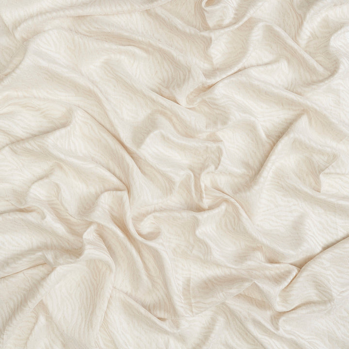 Living 30J9001 by JF Fabric CLOUD NINE 77% Polyester, 18% Viscose, 5% Linen India Horizontal: 6.875 and Vertical: 6.75 118 - Fabric Carolina -