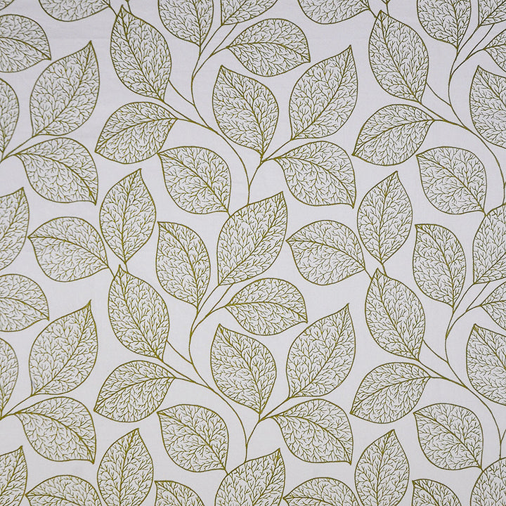 Leaf Lines # 154 Forest by Maxwell Fabric COLOR WAVES-WILD OCEAN 100% COTTON
None INDIA See sample </p><p>Repeat: Horizontal: 17.5" and Vertical: & 57"EMB-55" - Fabric Carolina -