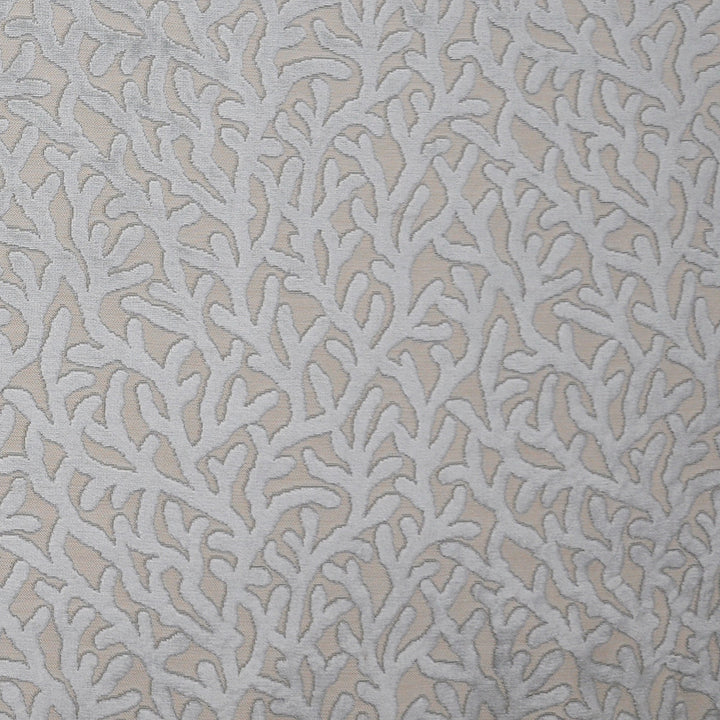 Lagoon # 202 Crystal by Maxwell Fabric COLOR WAVES-GARDENIA 72% VISCOSE/23% POLYESTER
5% COTTON BELGIUM See sample </p><p>Repeat: Horizontal: 13.75" and Vertical: 13.5" 54" - Fabric Carolina -