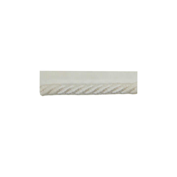 Hemingway 6 Brandy by Stout Trim Stout Trim Hemingway 6 BrandyTrim Art Of Design Braids/Gimp/Border 70%Svi 17%Cot 13%Nyl China </p><p>Repeat: H: 0, V: 0 1.37 in - Fabric Carolina -