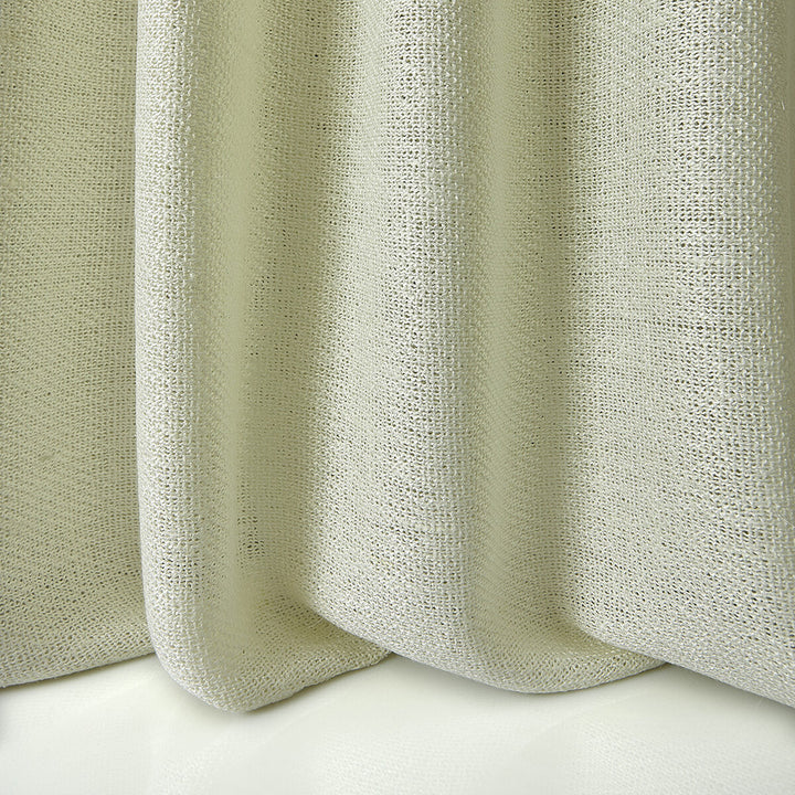 Brava 7 by Kravet Design Fabric LIZZO VISCOSE - 73%;LINEN - 15%;POLYESTER - 12% Spain HEAVY Horizontal: - and Vertical: - 118 - Fabric Carolina -