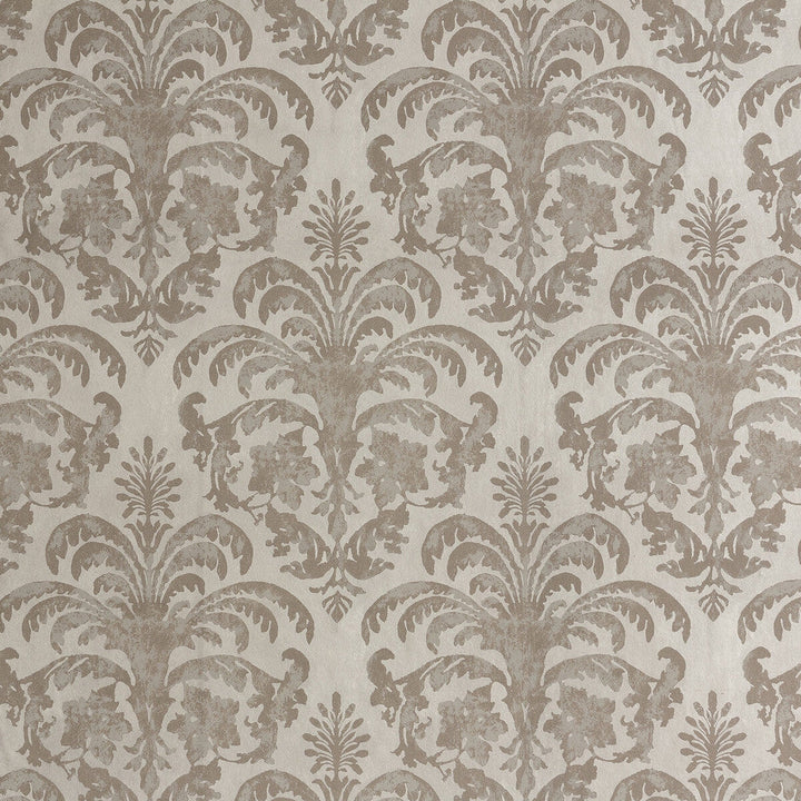 Colonial 9 by Kravet Design Designer Wallcovering LIZZO NATURAL PRODUCTS - 60%;SYNTHETIC - 40% Spain Horizontal: 27.6 and Vertical: 25.2 27.6 - Swanky Fabrics -