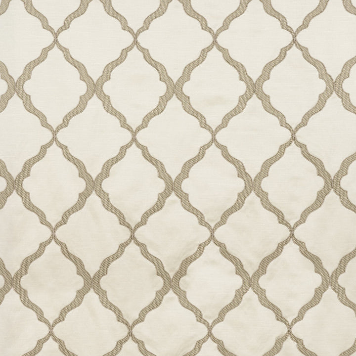 Mather 1 Oatmeal by Marcus William Fabric KAI/MARCUS WILLIAM AMALFI 59%COT 41%POL %BEMB INDIA Horizontal: 7.25 and Vertical: 9 52 in - Fabric Carolina -