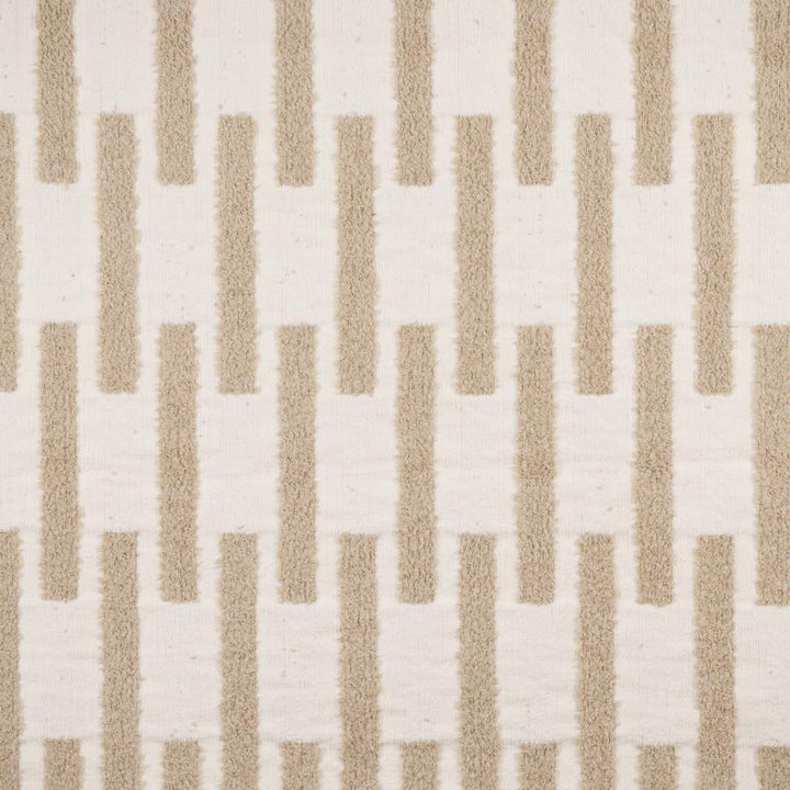 Montrose # 850 Linen by Maxwell Fabric Performance Wovens-Vol. Viii Honeycomb 70% POLYESTER
30% COTTON USA V-7.4" H - 2.1" 56" - Fabric Carolina -