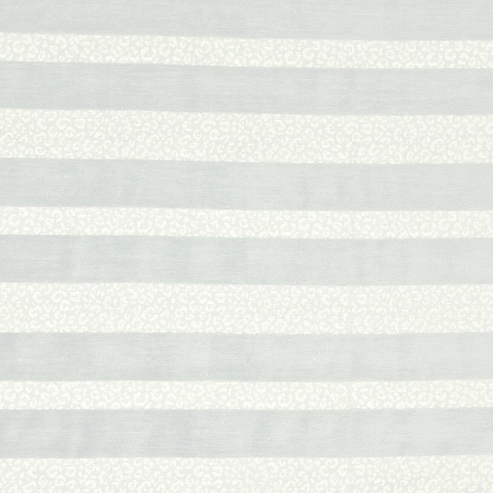 Mcgonigle 4 Grey by Marcus William Fabric MARCUS WILLIAM STEP OUT 54%SVI 37%POL 9%COT USA WYZENBEEK 30 000 DOUBLE RUB WEAR TEST (HEAVY DUTY) FLAME RETARDANT-U.F.A.C. CLASS 1 CATB 117-2013 Horizontal: 7 and Vertical: 8.625 55 in - Fabric Carolina -
