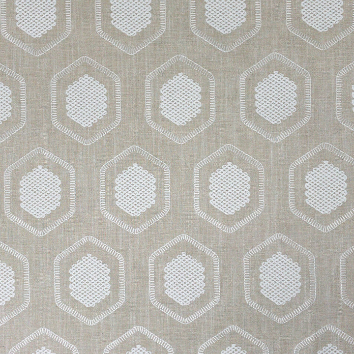 Mervine 2 Sand by Stout Fabric Stout Fabric Mervine 2 SandFabric RAINBOW LIBRARY BRICH/TAUPE INDIA </p><p>Repeat: H: 4.000, V: 7.500 52 in - Fabric Carolina -