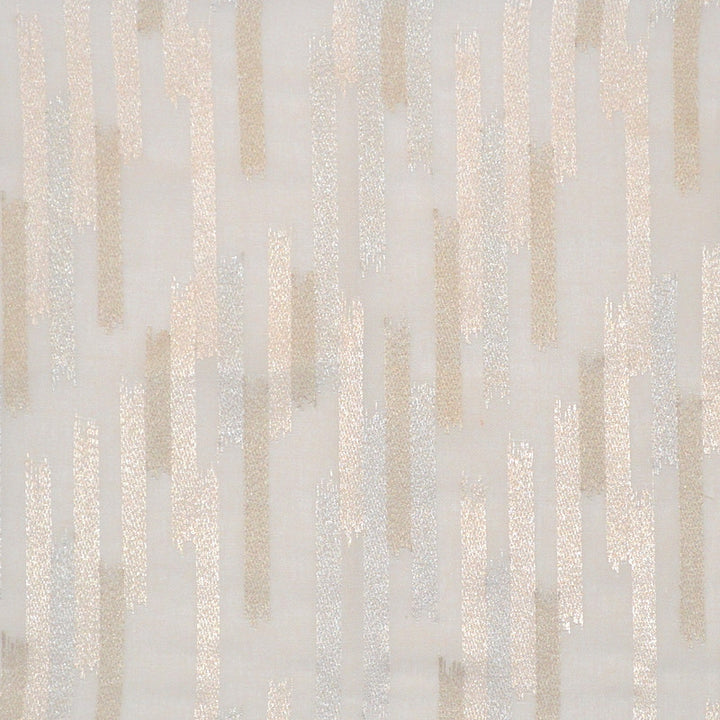 Michie Neutral by Magnolia Fabric - 54Lin/32Ctn India Horizontal: 8.75 and Vertical: 9.25 54" - Fabric Carolina -