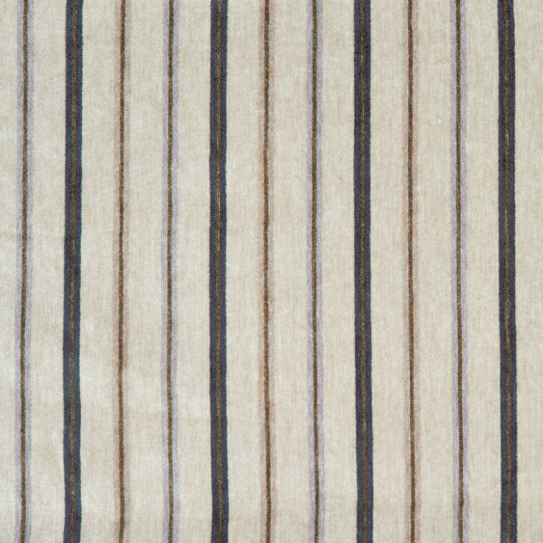 Midtown # 407 Pearl by Maxwell Fabric STUDIO-NEW YORK 53% ACRYLIC 40% POLYESTER
7% VISCOSE TURKEY </p><p>Repeat: Horizontal: and Vertical: V-3.3 55.5" - Fabric Carolina -