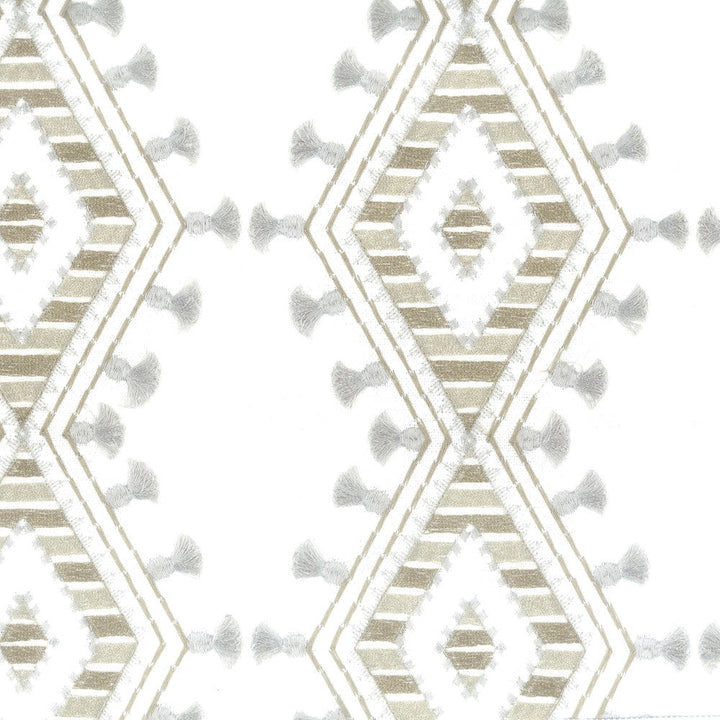 Monet 3 Agate by Stout Fabric Stout Fabric Monet 3 AgateFabric COMFORTABLE LIVING PLATINUM/SLATE 29%COT 71%POL %PEMB INDIA </p><p>Repeat: H: 6.500, V: 6.250 52 in - Fabric Carolina -