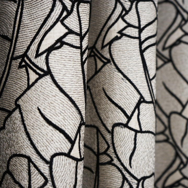 Monstera 99Sj101 by JF Fabric JF Studio 60% Viscose, 40% Linen India Horizontal: 9 and Vertical: 7.625 55 - Fabric Carolina -
