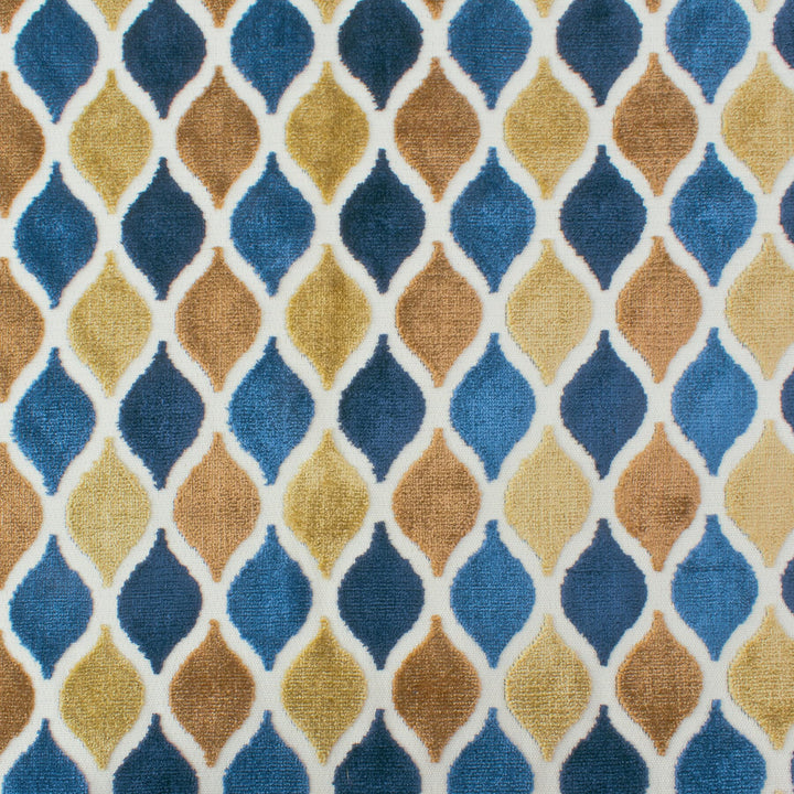 Moody 4 Baltic by Stout Fabric RIGHT ON TREND CUT VELVETS 60%SVI 40%POL CHINA CATB 117-2013 WYZENBEEK 30 000 DOUBLE RUB WEAR TEST (HEAVY DUTY) </p><p>Repeat: 3.375 55 in - Fabric Carolina -