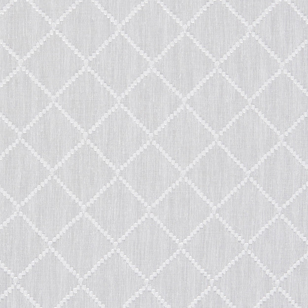 MULAN 90J8231 by JF Fabric WINNING WINDOWS CARRINGTON 100% Polyester TURKEY (see sample) Horizontal: 4.500 and Vertical: 4.000 118.00 - Fabric Carolina -