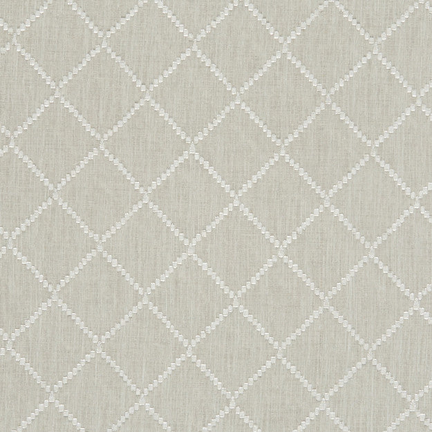 MULAN 95J8231 by JF Fabric WINNING WINDOWS CARRINGTON 100% Polyester TURKEY (see sample) Horizontal: 4.500 and Vertical: 4.000 118.00 - Fabric Carolina -