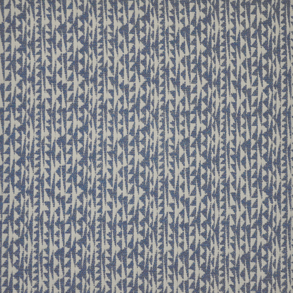 Notches # 903 Ocean by Maxwell Fabric HOME & GARDEN-ACT III 100% BELLA-DURA POLYOLEFIN USA See sample </p><p>Repeat: Horizontal: 3.5" and Vertical: 6.25" 53"/54" - Fabric Carolina -