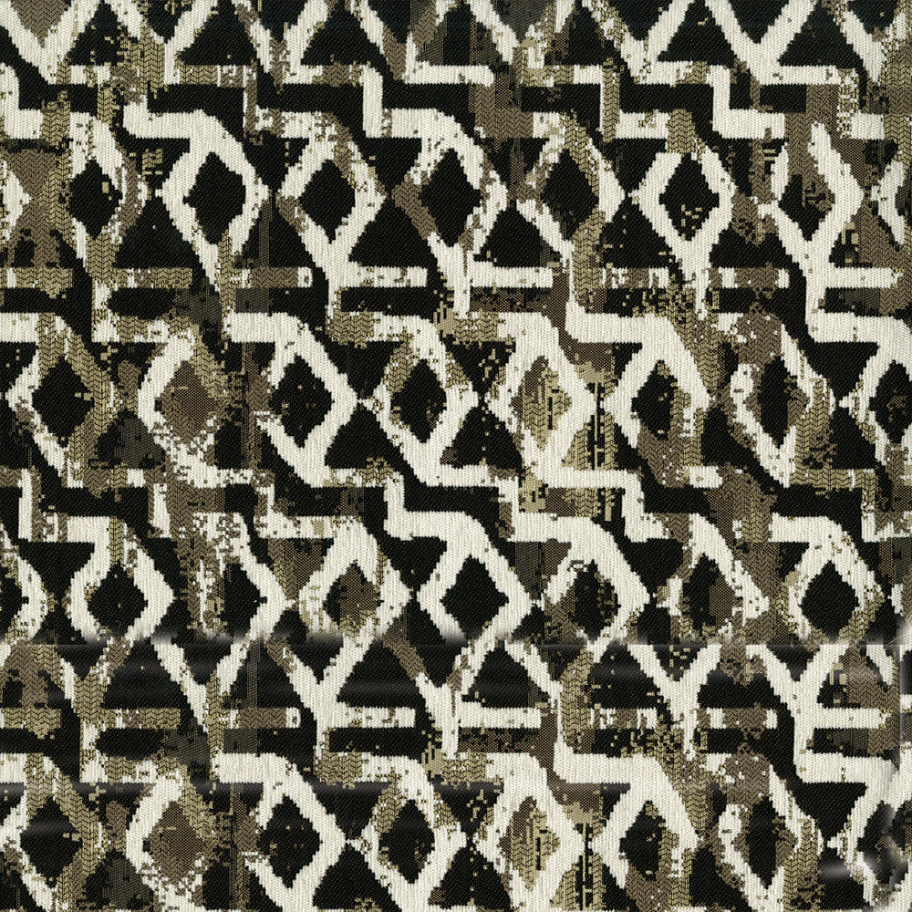 Ellington 7009 Coal by ABBEYSHEA Fabric N/A 85% Polyester, 15% Linen China 50,000 Double Rubs </p><p>Repeat: Horizontal: and Vertical: 55" (140 cm) - Fabric Carolina -