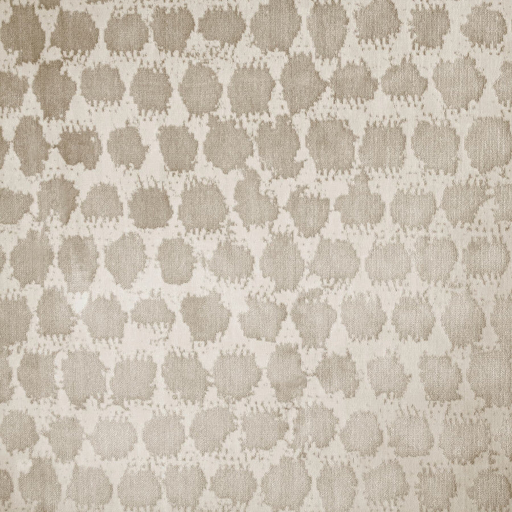 Nieman 2 Sandune by Marcus William Fabric Kai/Marcus William Farah 43% Cotton 33% Spun Viscose 24% Polyester INDIA MARTINDALE WEAR TEST (50 000 CIRCULAR RUBS) Horizontal: 13.75 and Vertical: 12.5 55 in - Fabric Carolina -