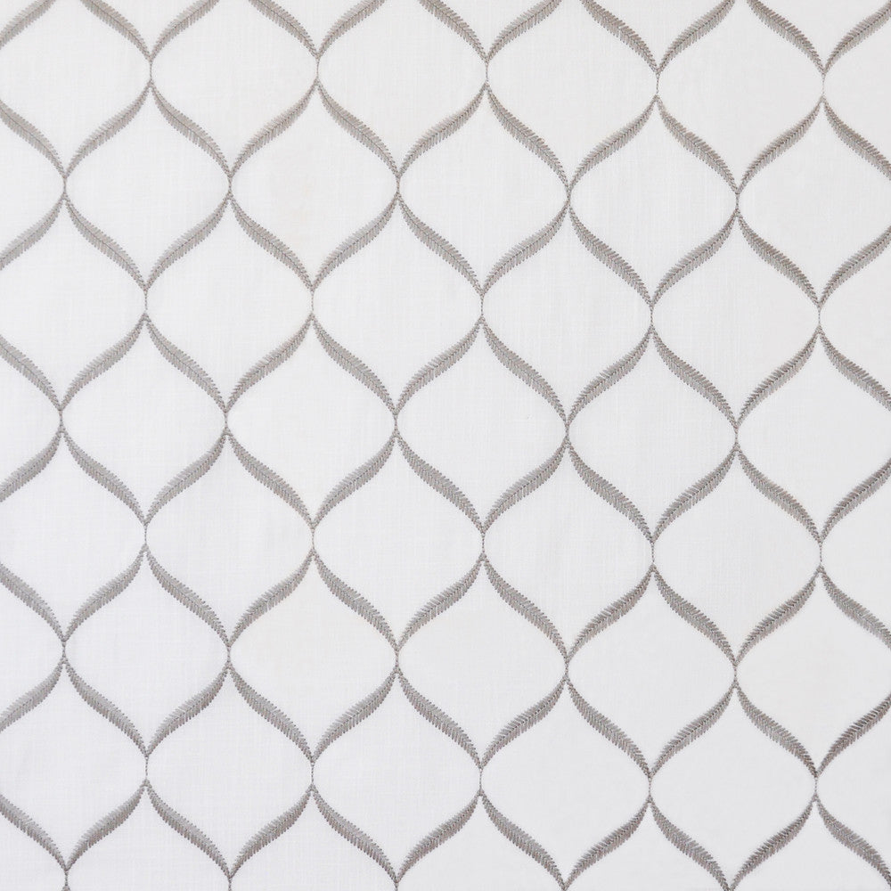 Oxbow # 436 Filigree by Maxwell Fabric COLOR THEORY-VOL.III LONDON FOG 100% POLYESTER
None CHINA See sample </p><p>Repeat: Horizontal: 5.6" and Vertical: 8" 59"EMB50.5 - Fabric Carolina -