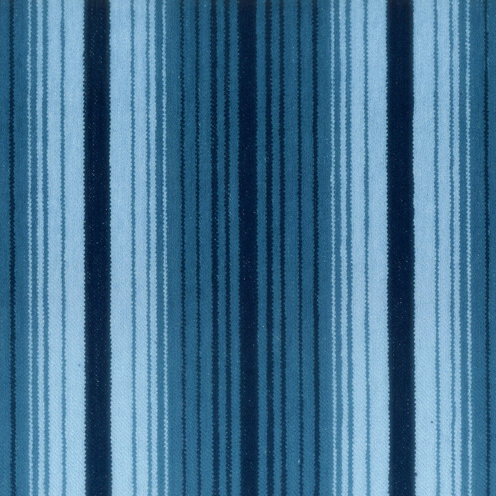 Okemos 2 Ocean by Stout Designer Fabric LIVING IS EASY CHAMBRAY/NAVY 100%UV USA PERFORMANCE RATED FABRIC FLAME RETARDANT-U.F.A.C. CLASS 1 CATB 117-2013 WYZENBEEK 60 000 DOUBLE RUB WEAR TEST (HEAVY DUTY) </p><p>Repeat: 7 55.75 in - Swanky Fabrics -