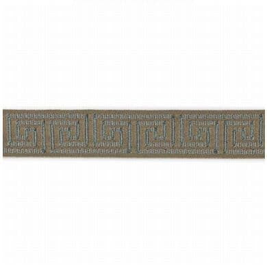 Oldworld 4 Waterway by Stout Trim Stout Trim Oldworld 4 WaterwayTrim REFLECTIONS TRIM CHINA </p><p>Repeat: H: 0.000, V: 0.000 1.38 in - Fabric Carolina -