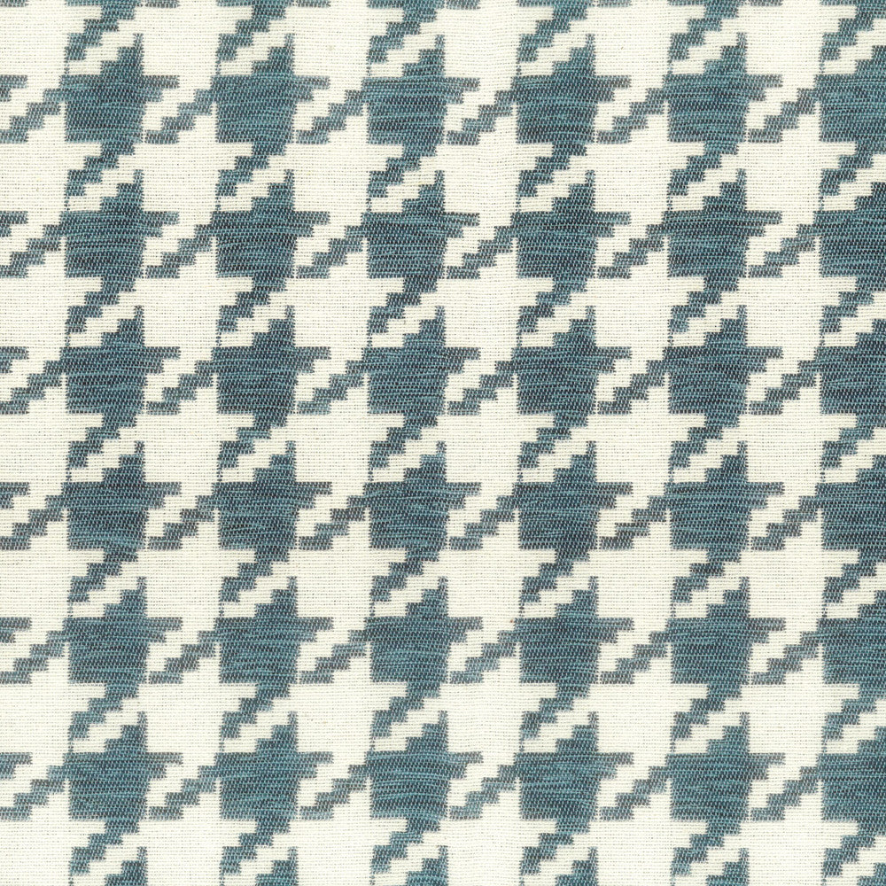Oneill 1 Harbor by Stout Fabric LIVING IS EASY CHAMBRAY/NAVY 67%POL 33%COT MEXICO PERFORMANCE RATED FABRIC FLAME RETARDANT-U.F.A.C. CLASS 1 CATB 117-2013 WYZENBEEK 51 000 DOUBLE RUB WEAR TEST (HEAVY DUTY) Horizontal: 1.500 and Vertical: 1.250 56 in - Fabric Carolina -