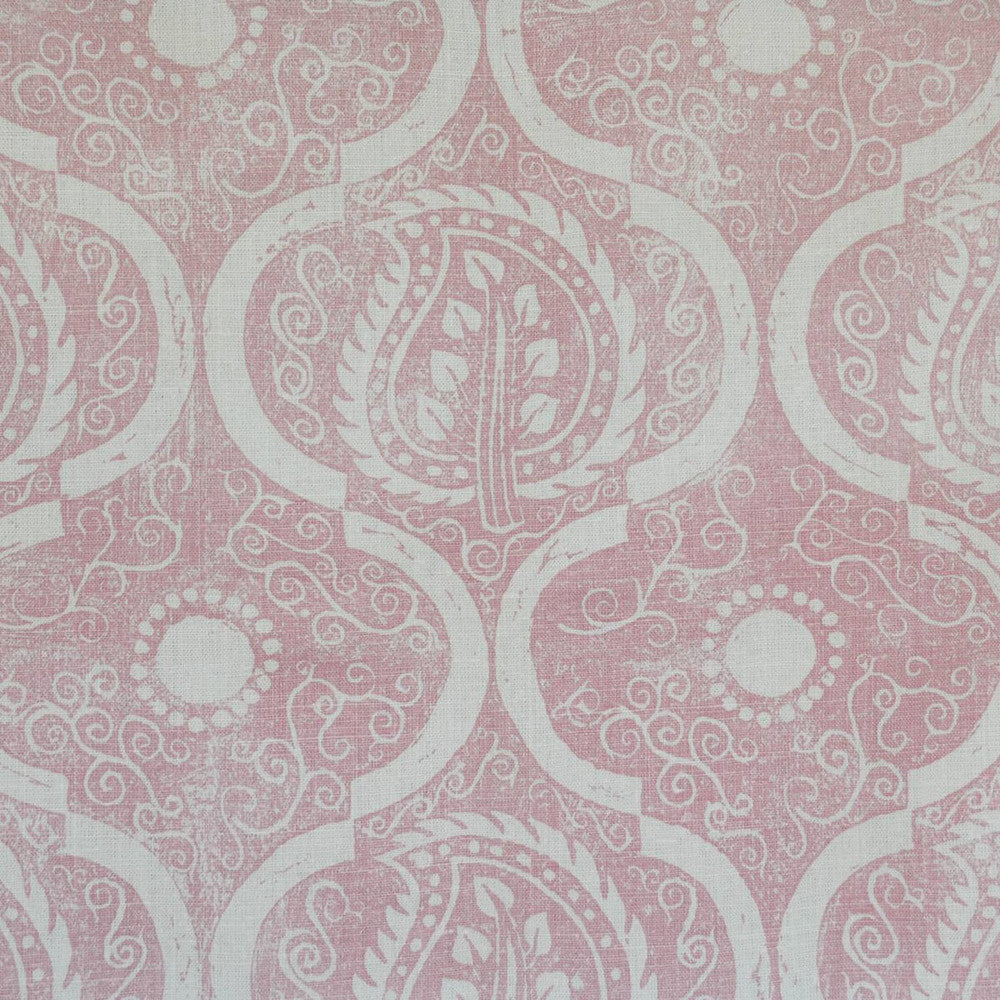 Persian Leaf Pink by Lee Jofa Wallcovering BLITHFIELD PAPER - 100% United Kingdom - Horizontal: 10.5 and Vertical: 12 52.75 - Fabric Carolina -