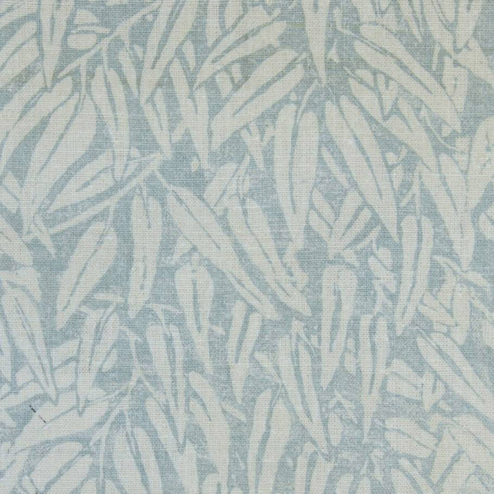 Willow Aqua by Lee Jofa Wallcovering Lee Jofa Wallcovering Willow AquaWallcovering BLITHFIELD PAPER - 100% United Kingdom </p><p>Repeat: H: 10.5, V: 11 52.75 - Fabric Carolina -