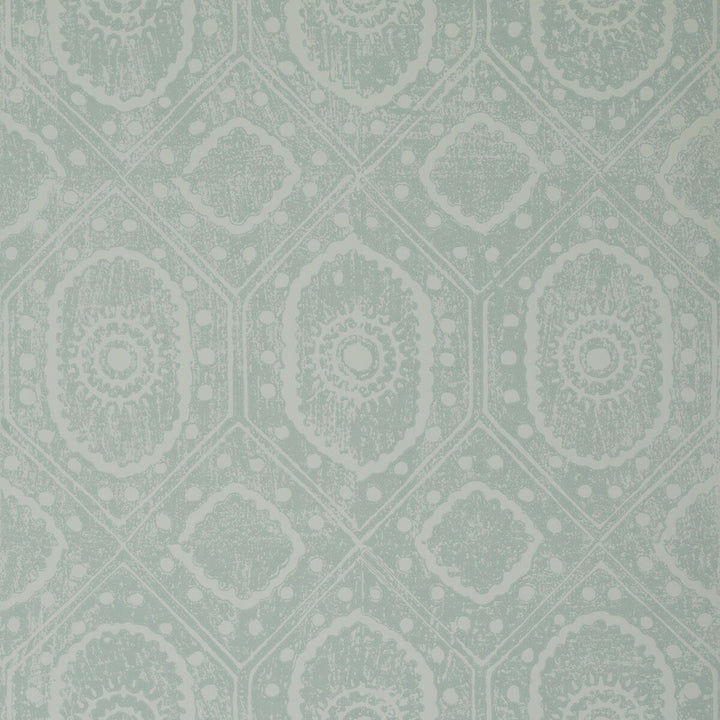 Diamond Wp Aqua by Lee Jofa Wallcovering Lee Jofa Wallcovering Diamond Wp AquaWallcovering BLITHFIELD PAPER - 100% United Kingdom </p><p>Repeat: H: 20.5, V: 21 20.5 - Fabric Carolina -