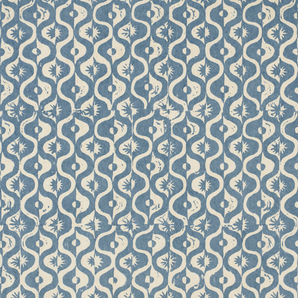 Small Medallion Wp Azure by Lee Jofa Wallcovering BLITHFIELD CELLULOSE - 100% United Kingdom - Horizontal: 17.1 and Vertical: 37.7 51.1 - Fabric Carolina -