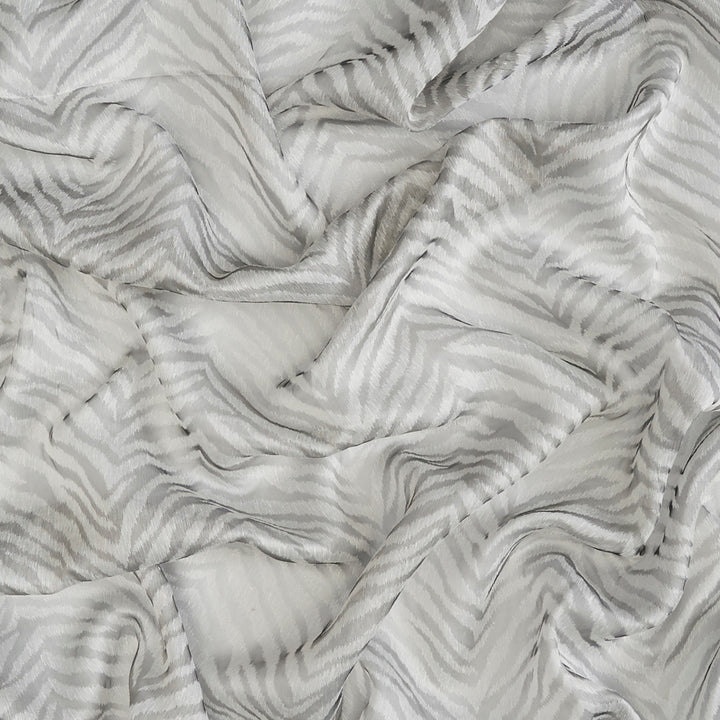 Peppy 97J9001 by JF Fabric CLOUD NINE 85% Polyester, 15% Cotton India Horizontal: 13.125 and Vertical: 13.5 118 - Fabric Carolina -