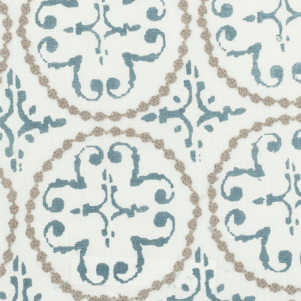 Perle 1 Gunmetal by Stout Fabric Stout Fabric Perle 1 GunmetalFabric Comfortable Living Bahama/Caribbean 100%Lin %Vemb India </p><p>Repeat: H: 4.375, V: 31.5 51.5 in - Fabric Carolina -