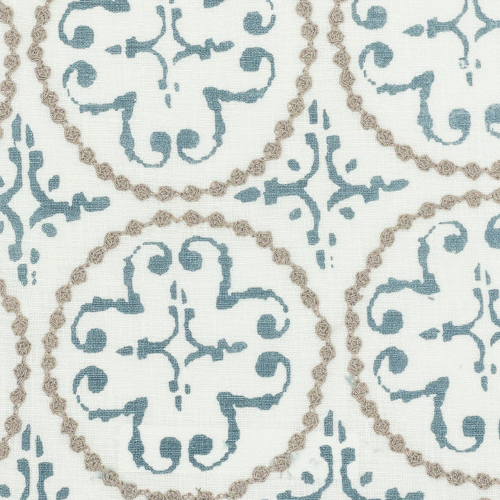 Perle 1 Gunmetal by Stout Fabric Stout Fabric Perle 1 GunmetalFabric COMFORTABLE LIVING BAHAMA/CARIBBEAN 100%LIN %VEMB INDIA </p><p>Repeat: H: 4.375, V: 4.125 51.5 in - Fabric Carolina -