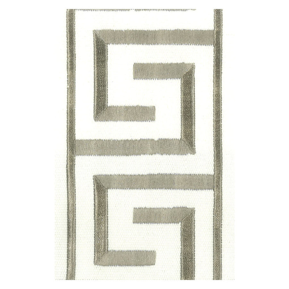 Pharoah 4 Taupe by Stout Trim ILLUMINATION TRIM 100%COT 100%SVT INDIA </p><p>Repeat: 0 4 in - Fabric Carolina -