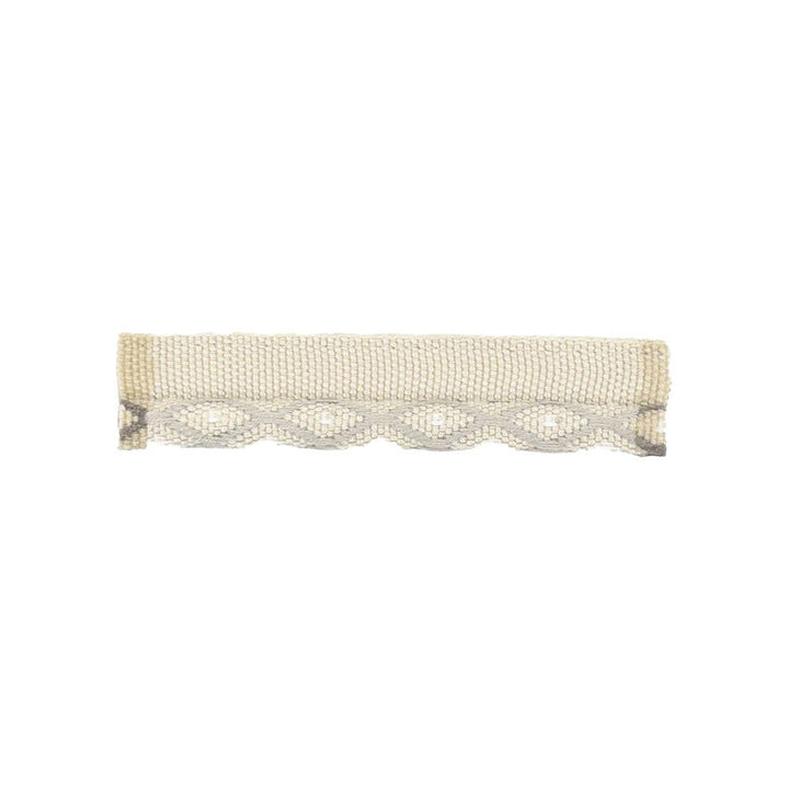 Pinto Lipcord 3 Ash by Stout Trim Stout Trim Pinto Lipcord 3 AshTrim ALLURE TRIM 47%POL 27%ACR 26%SVI TURKEY </p><p>Repeat: H: 0.875, V: 0.000 0.38 in - Fabric Carolina -