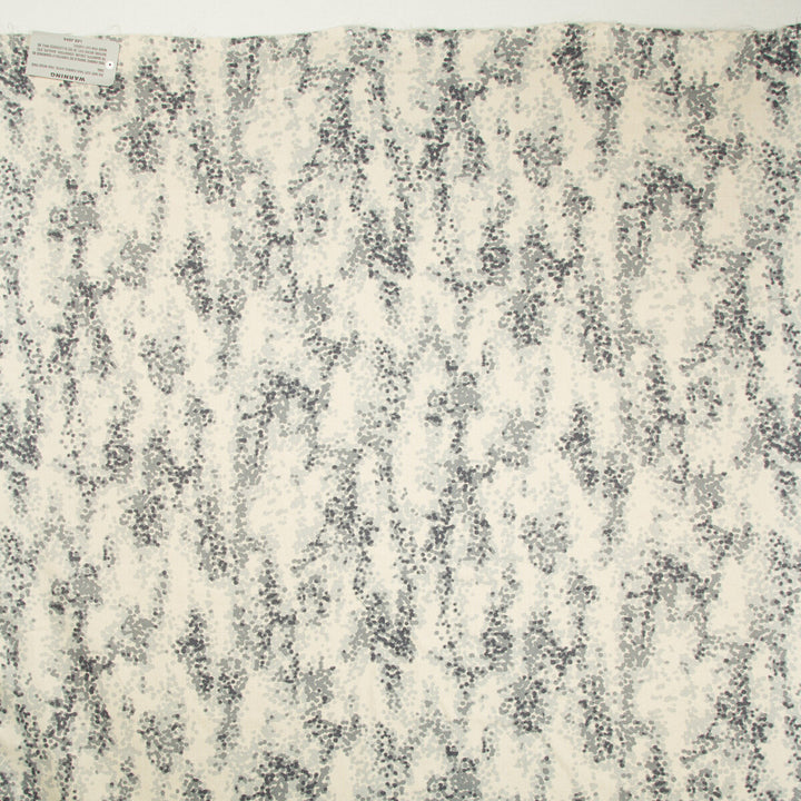 Plein Air Heron by Kravet Couture Fabric BARBARA BARRY PANORAMA LINEN - 100% Spain MEDIUM Horizontal: 52 and Vertical: 52 52 - Fabric Carolina -