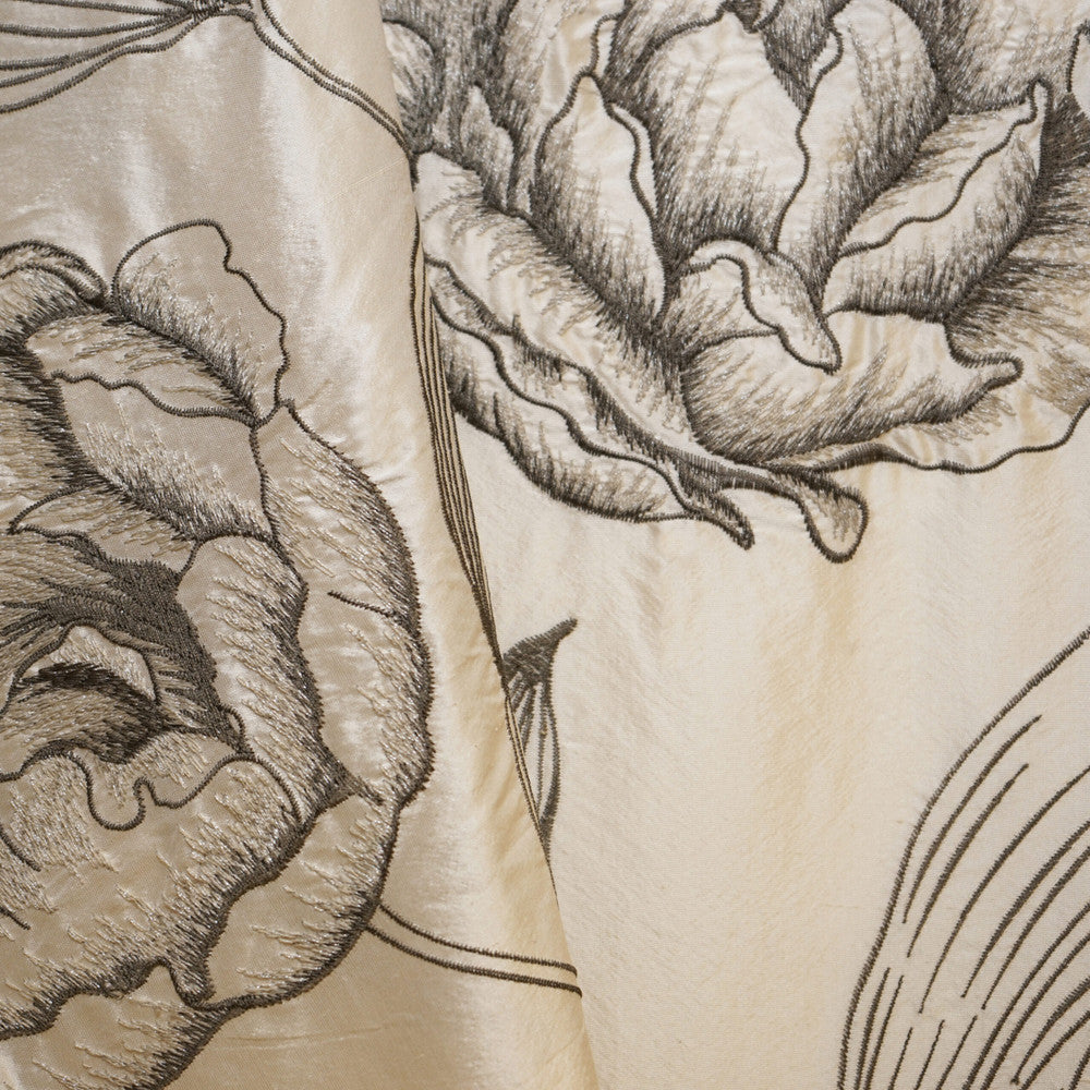 PRIMROSE 94SJ101 by JF Fabric JF Studio 55% Silk, 23% Viscose, 11% Metallic, 11% Polyester India Horizontal: 25.6 and Vertical: 15.7 54 - Fabric Carolina -
