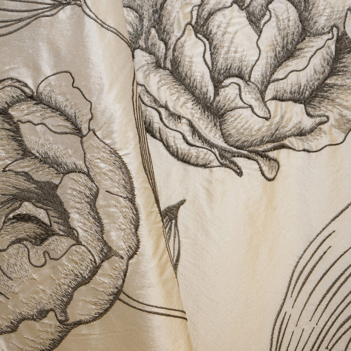 PRIMROSE 94SJ101 by JF Fabric JF Studio 55% Silk, 23% Viscose, 11% Metallic, 11% Polyester India Horizontal: 25.6 and Vertical: 15.7 54 - Fabric Carolina -