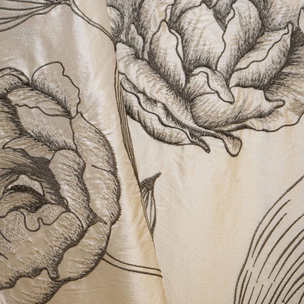 Primrose 94Sj101 by JF Fabric JF Studio 55% Silk, 23% Viscose, 11% Metallic, 11% Polyester India Horizontal: 25.6 and Vertical: 15.7 54 - Fabric Carolina -