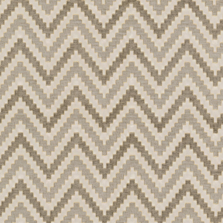 Putnam 2 Antique by Stout Fabric Stout Fabric Putnam 2 AntiqueFabric RAINBOW LIBRARY ALMOND/GRANITE 54%SVI 30%POL 16%COT INDIA </p><p>Repeat: H: 3.000, V: 2.500 54 in - Fabric Carolina -