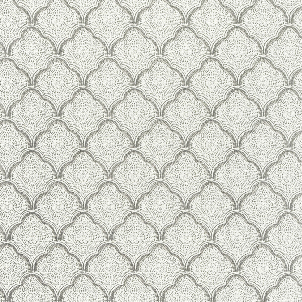 Kashmira Dove/Silver by Baker Lifestyle Wallcovering ECHO HEIRLOOM INDIA PAPER - 100% United Kingdom Horizontal: and Vertical: 4.0976 20.488 - Fabric Carolina -