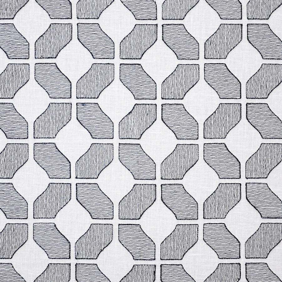 Parenthesis # 530 Domino by Maxwell Fabric Color Theory-Vol.V Rocksalt 50% COTTON/25% RAYON 20% POLYESTER/5% LINEN INDIA V-3.75"H-4" 54"EMB.52" - Fabric Carolina -