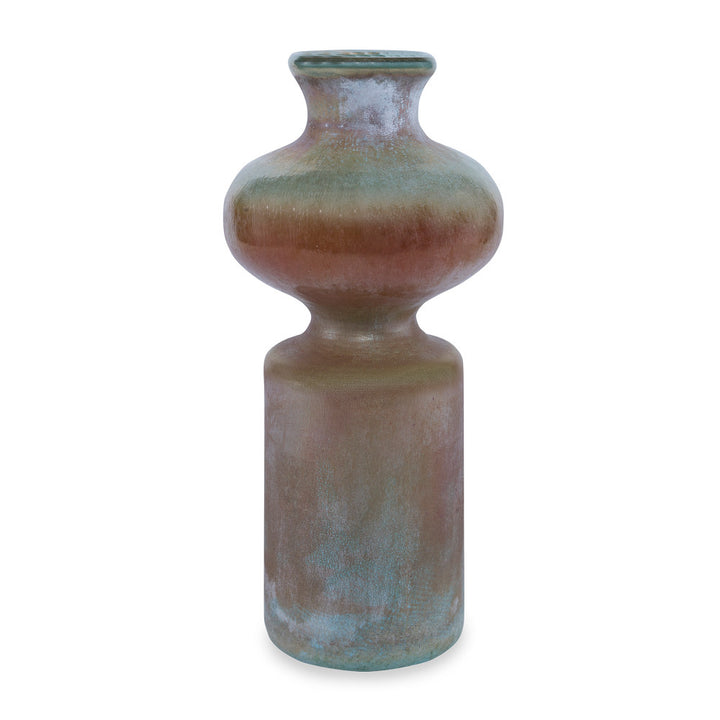 Evora Vase, Medium QR-16876.GOLD.0 by CuratedKravet CuratedKravet An iridescent glass vase with a 70s inspired shape. Due to the handmade nature of this vase, variation in colors are to be expected. China </p><p>Dimensions: Length 6, Height 13, Width 6 Glass - 100% - Fabric Carolina -