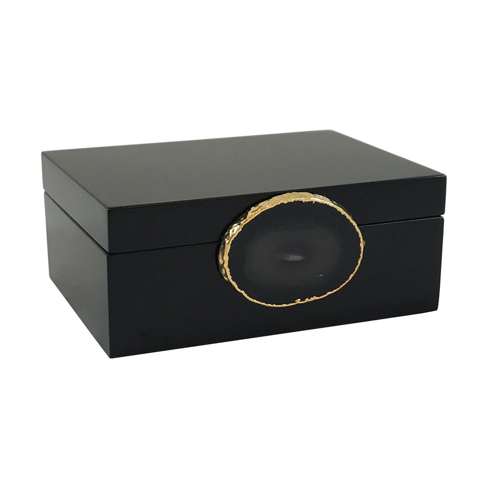 Guilherme Small Agate Box, Black/Natural QR-18411.NATBLKGLD.0 by CuratedKravet CuratedKravet A small decorative black wooden box featuring a gold plated, natural agate slice. Due to the natural material of the agate slice, size, shape and color will vary. Brazil DUST LIGHTLY. </p><p>Dimensions: Length 6, Height 2.5, Width 4.25 Mdf - 85%, Stone - 10%, Gold - 5% - Fabric Carolina -