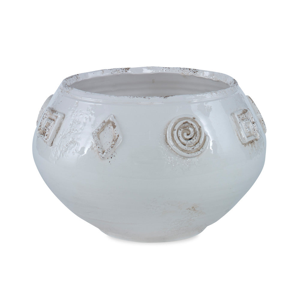 Orvieto Bowl, Small QR-20533.CREAM.0 by CuratedKravet CuratedKravet A small ceramic bowl glazed in a natural creamy color. Detailed with raised decorative shapes along the top edge. Due to the handmade nature of this bowl, variation is to be expected. Italy DUST LIGHTLY WITH A SOFT, DRY CLOTH. </p><p>Dimensions: Length 11, Height 7, Width 11 Ceramic - 100% - Fabric Carolina -