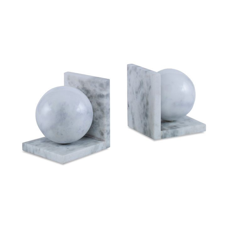 Gannon Bookends QR-21087.WHITEBLACK.0 by CuratedKravet CuratedKravet A set of 2 marble bookends. Due to the natural material, variation is to be expected. India </p><p>Dimensions: Length , Height , Width Marble - 100% - Fabric Carolina -