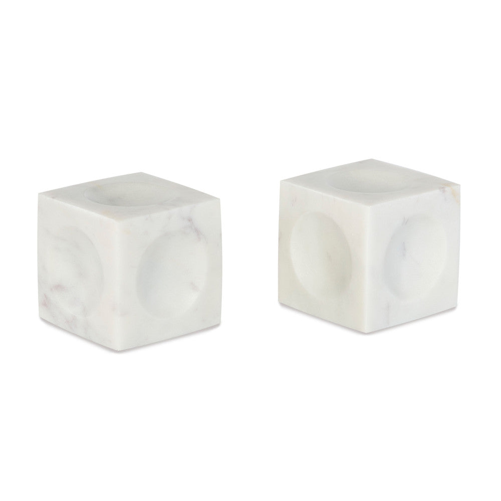 Baylor Bookends, White QR-21088.WHITE.0 by CuratedKravet CuratedKravet A set of 2 white marble bookends. Due to the natural material, variation is to be expected. Measures, 6.25"L x 3"W x 3"H (set). India </p><p>Dimensions: Length , Height , Width Marble - 100% - Fabric Carolina -