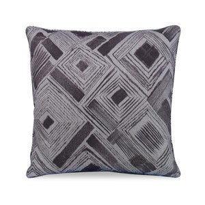 Ravine Pillow QR-21550.LINCHRCL.0 by CuratedKravet
