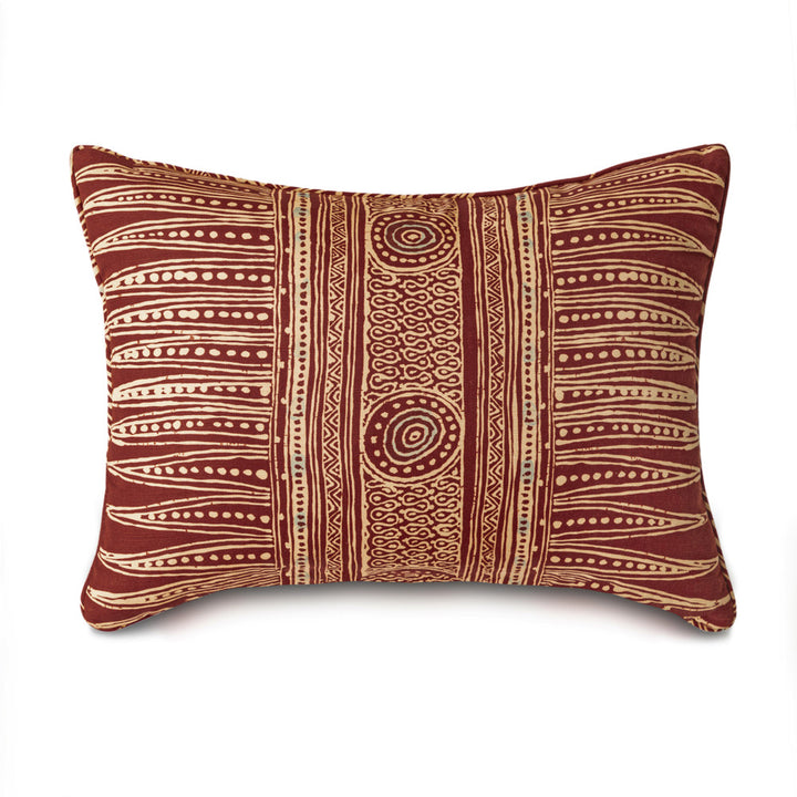 Indian Zag Pillow QR-23231.PAPRIKA.0 by CuratedKravet CuratedKravet Measures 14"H x 20"L. A decorative accent pillow in Lee Jofa 2010136.9 on the face and reverse, finished with a self welt. Features an invisible zipper. Made in the USA. Includes a 95/5 feather/down insert. United States DRY CLEAN ONLY. </p><p>Dimensions: Length 20, Height 14, Width Linen - 60%, Cotton - 20%, Modal - 20% - Fabric Carolina -