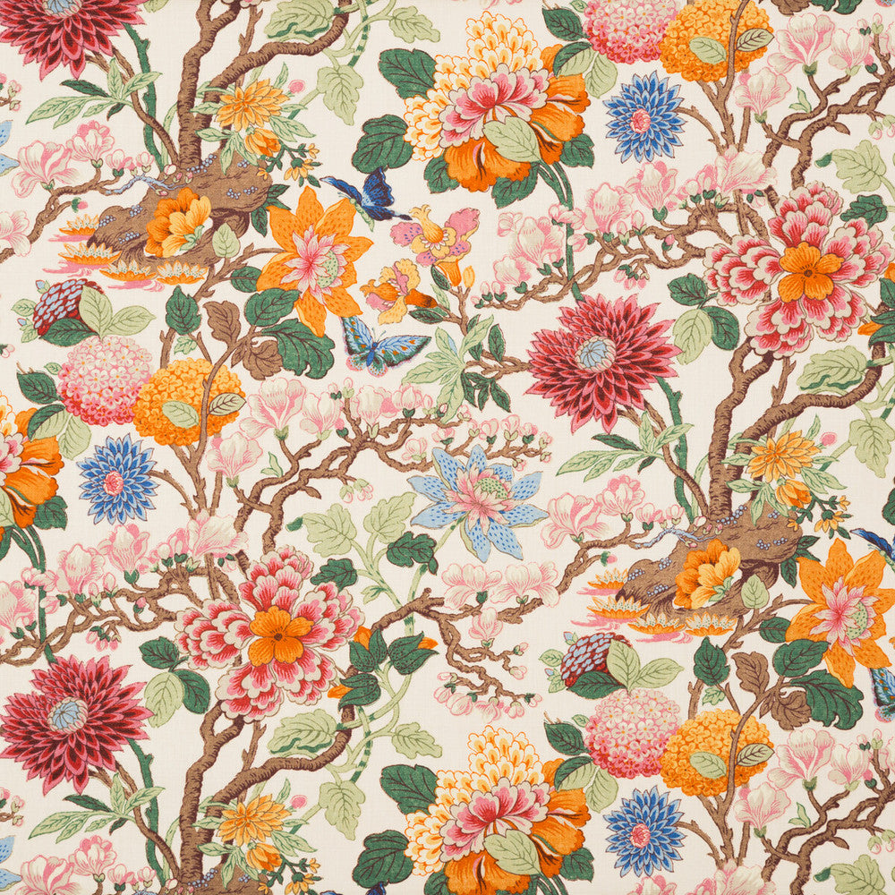 Magnolia Cream/Blue by G P & J Baker Fabric G P & J Baker Fabric Magnolia Cream/BlueFabric BAKER ORIGINALS LINEN - 100% United Kingdom </p><p>Repeat: H: , V: 36.248 53.978 - Fabric Carolina -