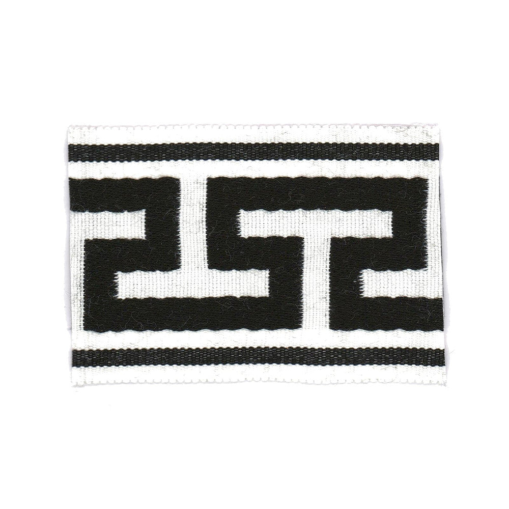 Railroad Tape 1 Domino by Stout Trim Stout Trim Railroad Tape 1 DominoTrim BEACH GROVE TRIM 100%SDA CHINA </p><p>Repeat: H: 2.500, V: 0.000 2.75 in - Fabric Carolina -